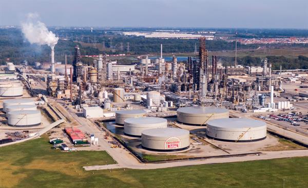 Los contratos futuros del WTI para entrega en junio sumaban 0.55 dólares con respecto al cierre de la sesión anterior.