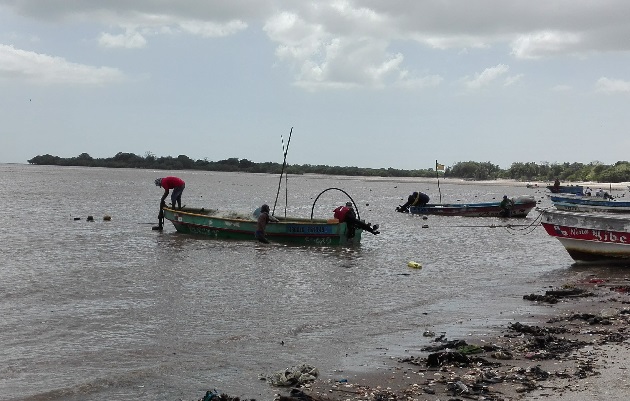 Los pescadores artesanales en Chame y San Carlos recientemente denunciaron ser víctima de piratas en alta mar. Foto: Eric Montenegro