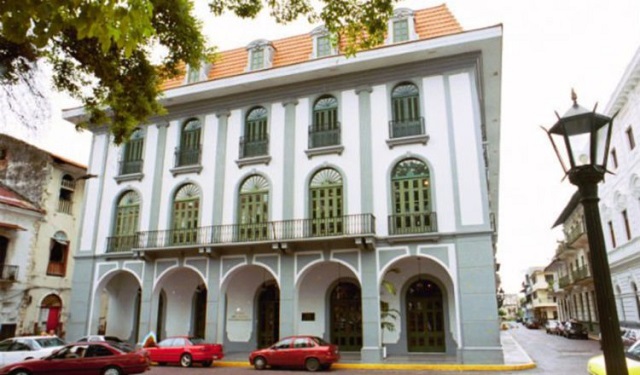 Fachada del Museo del Canal.  Foto: Archivo