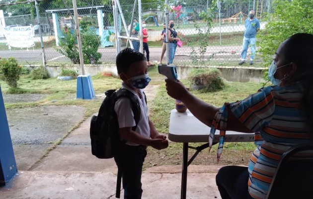 La mayor parte de estas escuelas multigrado se ubican en áreas de difícil acceso de los distritos de Capira, Chame y San Carlos. Foto: Eric Montenegro