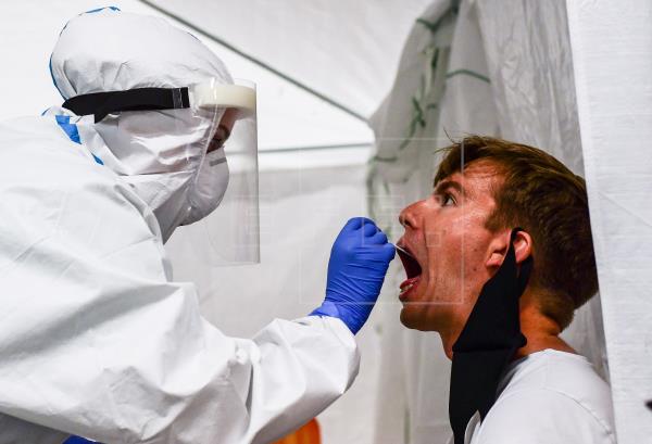 Alemania registra una desaceleración de contagios y muertes por coronavirus. Foto: EFE