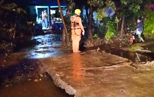 Sinaproc informó que 196 personas resultaron afectadas por las lluvias en la ciudad de David durante las últimas horas. Foto: Mayra Madrid