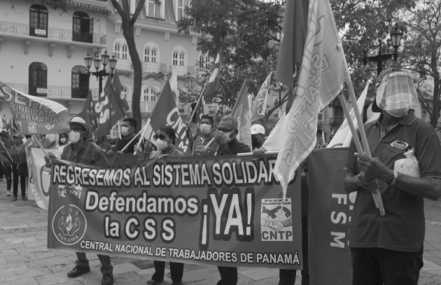 Los empresarios del sector financiero que promovieron esta Ley (51 del 27 de diciembre de 2005), rompieron la cadena de solidaridad que tipifica al sistema de beneficio definido, condenándolo a muerte. Foto: Víctor Arosemena. Epasa.