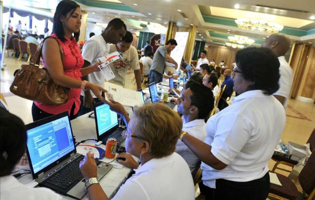 Mitradel estima reactivar el 94% de los empleos para el mes de octubre. Foto: Archivo