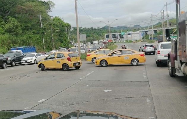Al menos unas 12 detenciones de taxistas se han dado hasta ahora. Foto: @TraficoCPanama