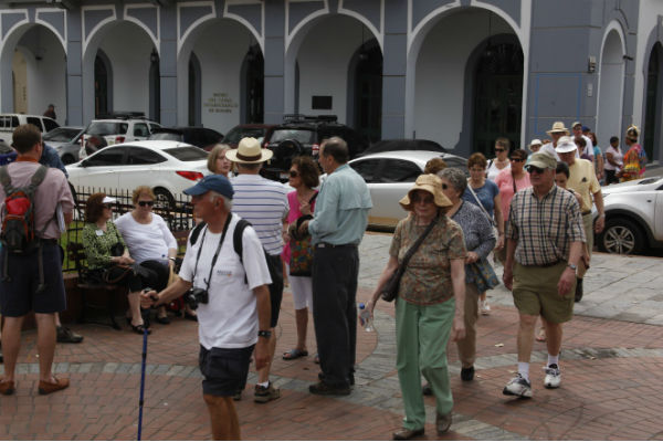 De acuerdo con datos de la Cámara de Comercio, Industrias y Agricultura de Panamá (CCIAP), el movimiento de turistas se contrajo 76.4% en 2020, mientras la actividad de hoteles y restaurantes cayó en un 55.8%.  Foto: Cortesía