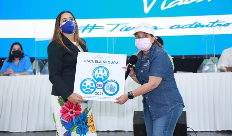 El pasado 17 de abril, la escuela de Rincón Largo recibió el aval para recibir a estudiantes, Es la única a la fecha, en Chiriquí y Veraguas. Foto: Cortesía Meduca