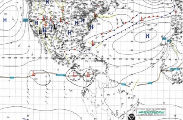 Prevén lluvias y vientos sobre el territorio nacional .