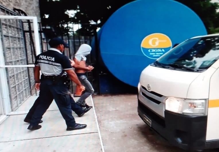 Uno de los sentenciados, José Iván De León, logró un acuerdo de pena. Foto: Thays Domínguez. 