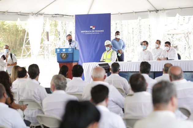 La entrada de operación de la Generadora Gatún a la matriz energética contribuirá a estabilizar la tarifa eléctrica nacional, aseguró el presidente Cortizo. Foto: Cortesía