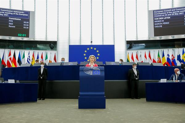 La presidenta de la Comisión Europea, Ursula von der Leyen, este miércoles en Estrasburgo. Foto:EFE