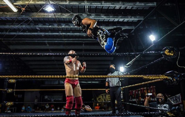  El Global Wrestling Evolution (GWE) ya volvió a sus actividades con una capacidad del 50%. Foto / cortesía de GWE.