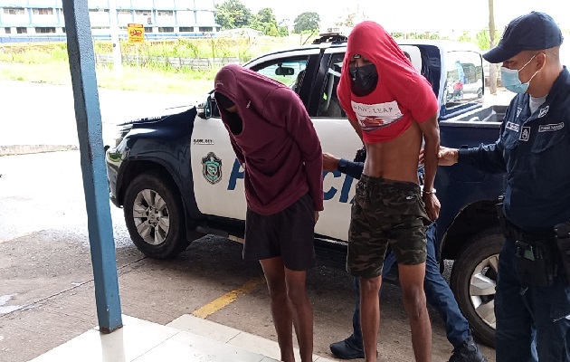 La Policía Nacional mantienen constantes operativos intentando sacar de circulación armas de fuego y ciudadanos requeridos por las autoridades. Foto: Eric Montenegro