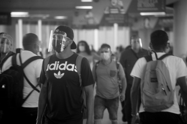 Panamá perdió la oportunidad de lograr el objetivo de una vacunación expedita y masiva, con un nocivo efecto que se hará sentir por años. Falta total de visión y acción de nuestros gobernantes. Foto: Víctor Arosemena. Epasa.