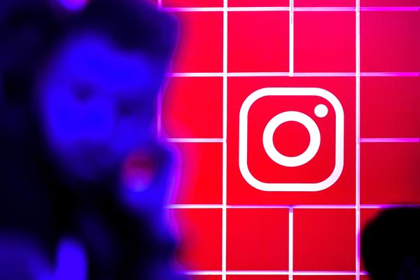 En la imagen, el logo de Instagram. Foto: EFE