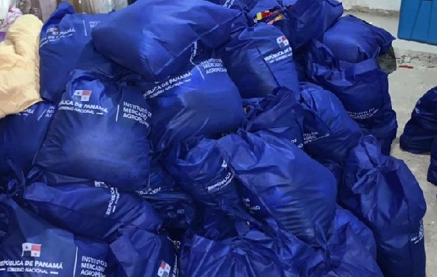 La 509 bolsas de alimentos recuperadas Las bolsas de alimentos fueron devueltas al Ministerio de Desarrollo Agropecuario (MIDA). Foto: Cortesía MP