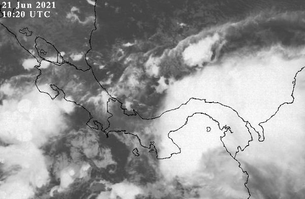 Tormentas con actividad eléctrica y ráfagas de viento hasta las 9:00 a.m.