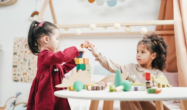 La falta de guarderías asequibles es también un obstáculo importante para los progenitores. Foto: Ilustrativa / Pexels