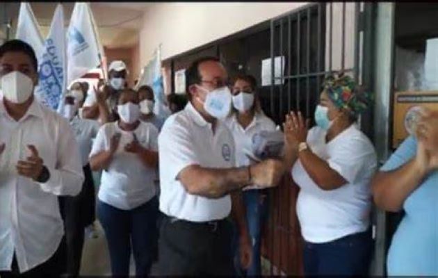 El rector de la Universidad de Panamá, Eduardo Flores en el pasado cuestionó la reelección. Foto: Cortesía Universidad de Panamá