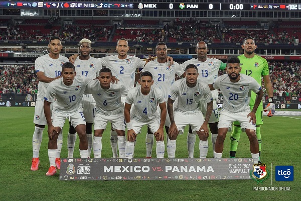 Equipo titular de Panamá que enfrentó a México. Foto:Fepafut