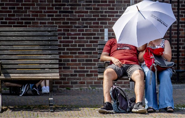 El Servicio Meteorológico de Canadá advirtió que la parte noroccidental de Ontario está bajo una alerta de calor, con temperaturas entre los 30 y 34 ºC. Foto: EFE