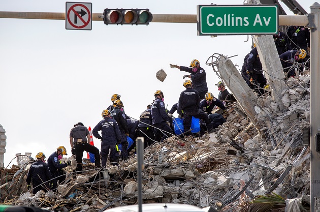 Han sido en total 8 cuerpos los recuperados en las últimas 24 horas. Foto: EFE