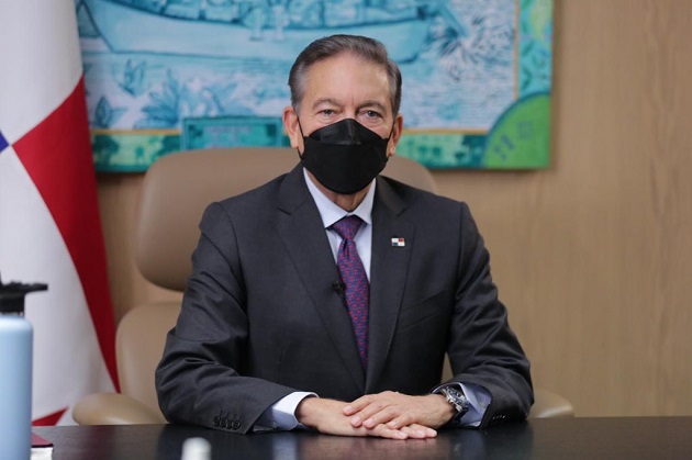 El presidente Laurentino Cortizo dio un mensaje al clausurar el foro de recuperación económica organizado por el Consejo Nacional de la Empresa Privada.