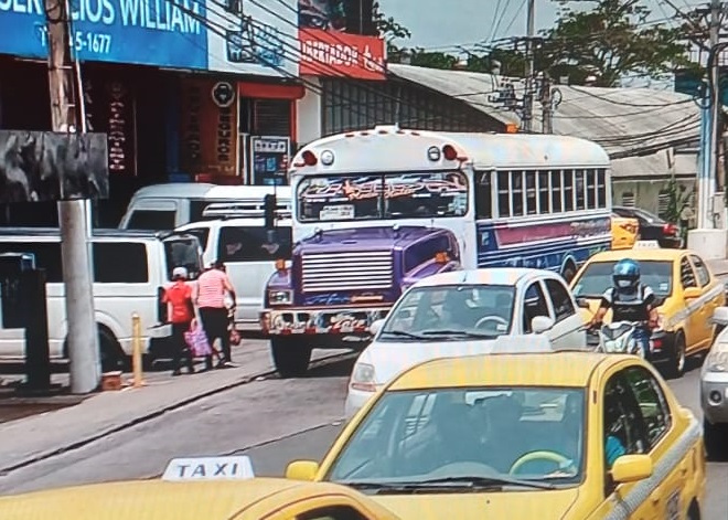 Se propone una mesa de diálogo donde estén representados transportista del Oeste. Foto: Eric A. Montenegro.