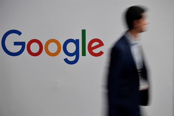  la compañía de Silicon Valley se resiste y alega que los medios ya consiguen muchas visitas a sus páginas de internet. Foto: EFE