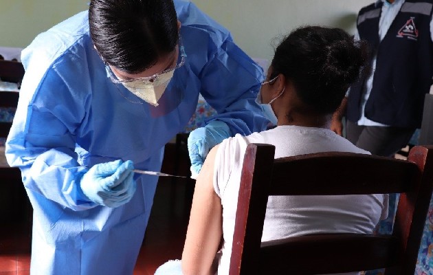Panamá inmuniza a menores con enfermedades crónicas. Foto: Cortesía Minsa