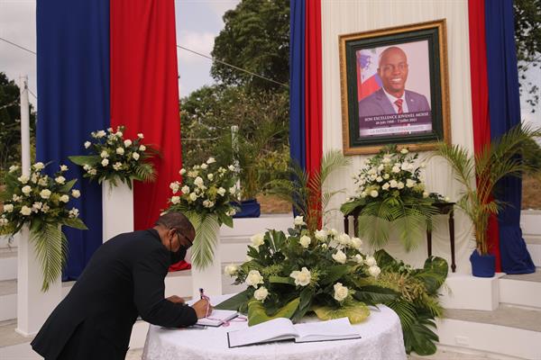 Ceremonia en honor al presidente haitiano, Jovenel Moise, asesinado el pasado 7 de julio. EFE