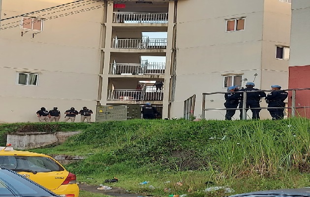 Los nueve ciudadanos fueron detenidos durante la “Operación Gatún”, el pasado 21 de julio, en los multifamiliares. Foto: Cortesía PGN