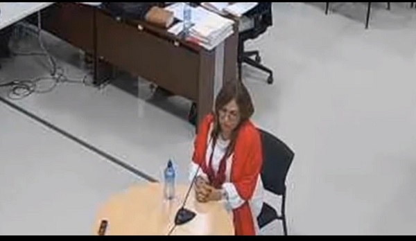 Balbina Herrera durante e interrogatorio en el juicio pasado. Foto: Captura de pantalla