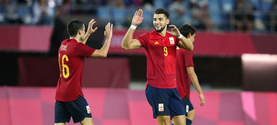 España se enfrentará a Japón en la semifinal el siguiente martes. Foto Cortesía: @FIFAcom