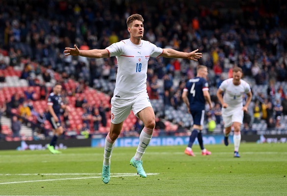 Patrik Schick se encuentra empatado junto a Cristiano Ronaldo en la tabla de goleadores de la Euro con cinco anotaciones. Foto Cortesía: @EURO2020 Patrik Schick se encuentra empatado junto a Cristiano Ronaldo en la tabla de goleadores de la Euro con cinco anotaciones. Foto Cortesía: @EURO2020