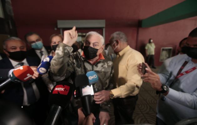 La defensa del expresidente Ricardo Martinelli han denunciado la presentación de prueba viciada por parte del Ministerio Público. Foto: Víctor Arosemena