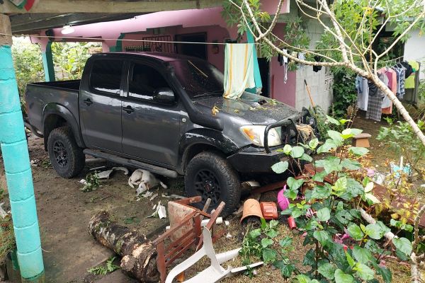 Las autoridades buscan determinar si el accidente se debió a la alta velocidad, daños mecánicos, o por falta de pericia del conductor. Foto: Diomedes Sánchez