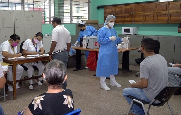 El Minsa aplicó 150,383 dosis de la farmacéutica Pfizer durante los cinco días de vacunación contra la covid-129 en el circuito 8-10 y Juan Díaz. Foto: Cortesía Minsa