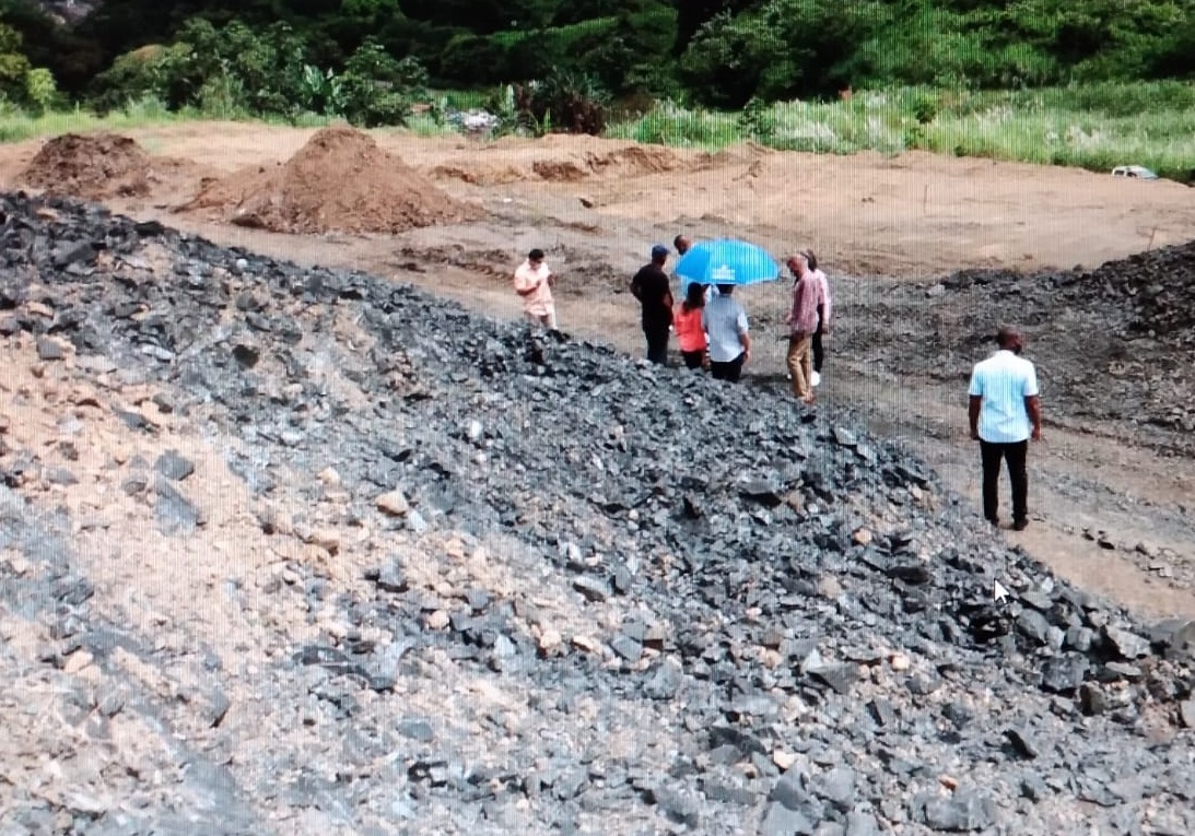 El Miviot había propuesto solamente reubicar en Cerro Galera a 50 familias de las desalojadas. Foto: Eric A. Montenegro