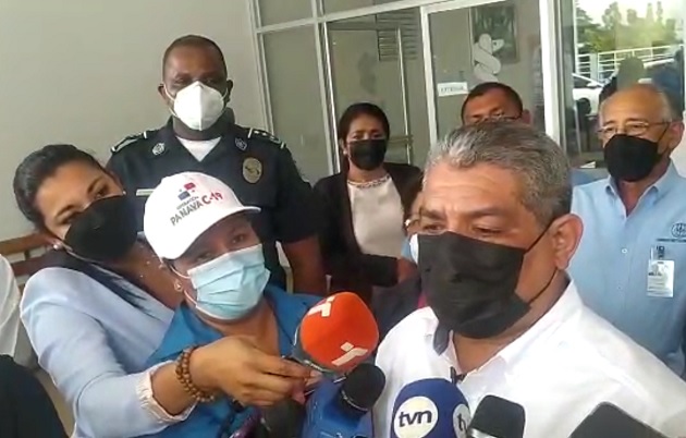 El ministro del Minsa, Luis Francisco Sucre, habló hoy de la investigación en caso de la empresa de hisopados.