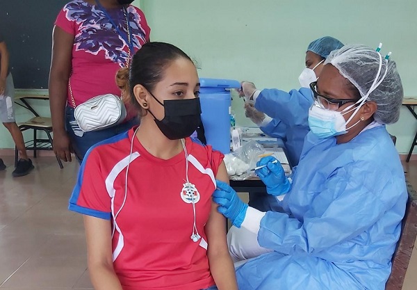 Panamá ha aplicado más de 4 millones de dosis de la vacuna contra la covid-19. Foto: Cortesía CSS