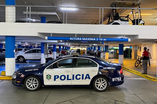 Al lugar llegaron unidades de la Policía Nacional, pocos minutos después de que se dio la balacera.