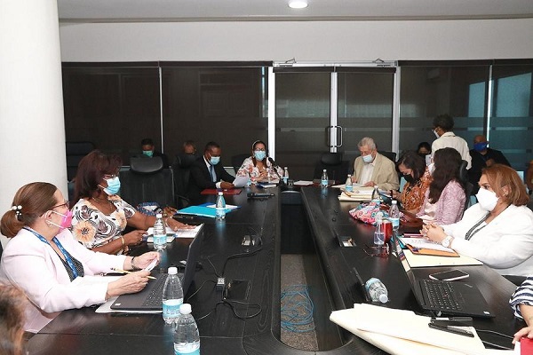 Reunión de la Comisión de Educación de la Asamblea Nacional. Foto: Cortesía Asamblea Nacional