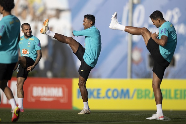 Brasil visitará a Chile el jueves, recibirá a Argentina el domingo y se medirá con Perú el jueves de la próxima semana. Foto Cortesía: @CBF_Futebol