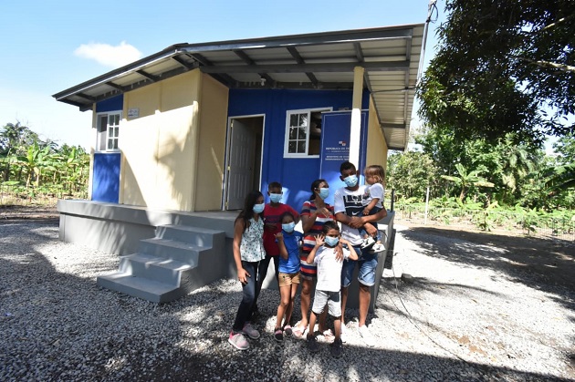 Un total de 80 residencias fueron construidas en el distrito de Barú, Chiriquí. Foto: Cortesía Miviot