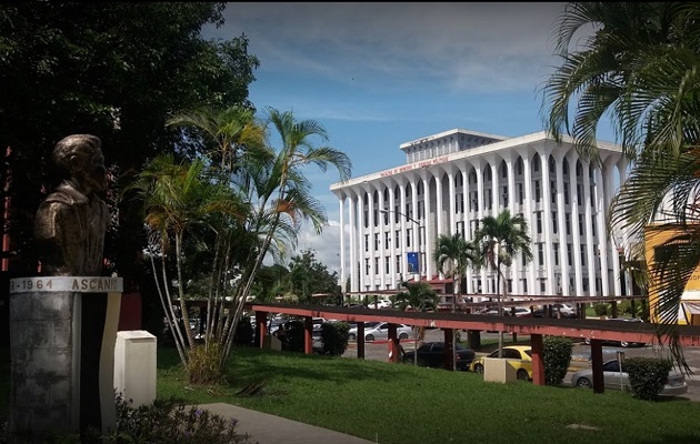 Universidad de Panamá tiene una matrícula de 90 mil estudiantes. Foto: Grupo Epasa