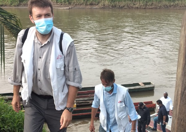 Médicos Sin Fronteras y el Minsa a su llegada a la provincia de Darién. Foto: Cortesía Minsa