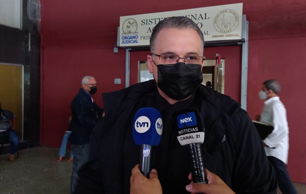 Alfredo Vallarino dijo que los testigos deben repetir lo mismo que en el juicio anterior. Foto: Víctor Arosemena