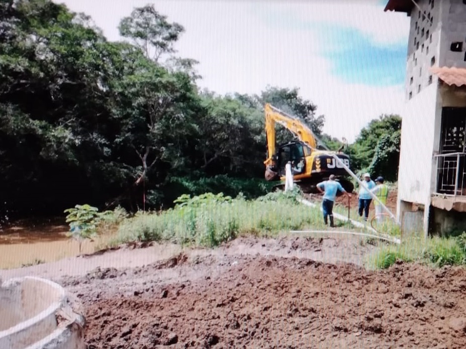 La sedimentación del río Parita afecta los canales de succión de la planta potabilizadora. Foto: Thays Domínguez