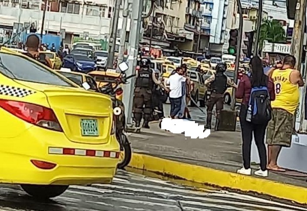 El ataque con arma fuego en la 5 de Mayo, en la que murieron dos personas, fue confirmado por el Ministerio Público en su cuenta de Twitter.